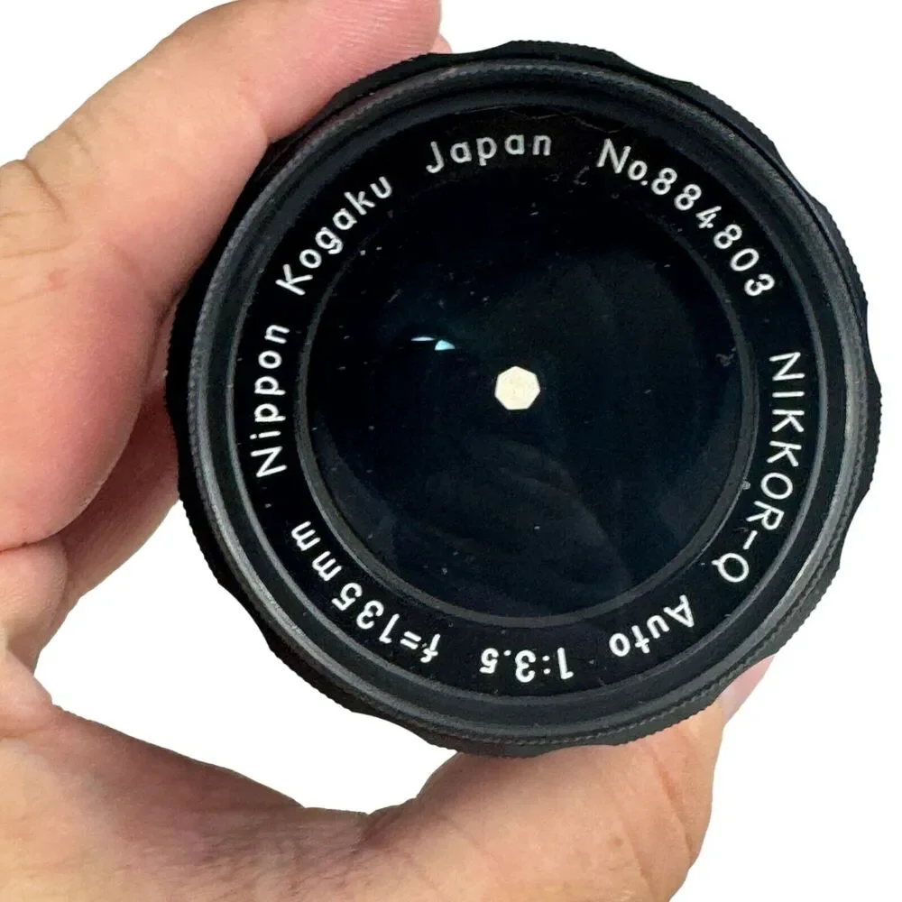 Nikkor-Q Nippon Kogaku Nikon135mm f/3.5 Auto Lens, Hood, Filter, Caps